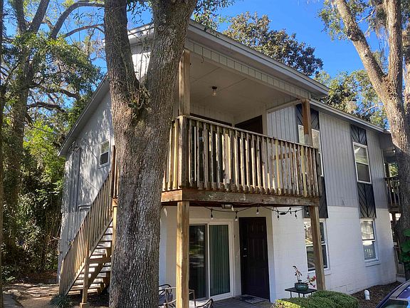 3rd image of 1530 Live Oak Dr #A-3