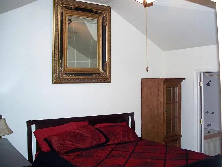 128 E Pine St — Photo 19