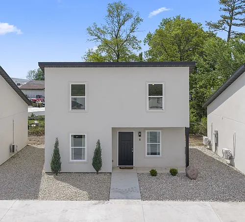 5825 Lions Rd #1 Photo 1