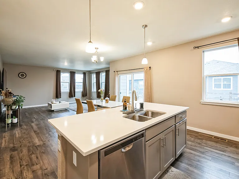 833 Vixen Dr — Photo 16