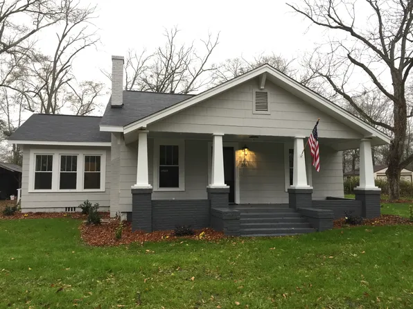 331 Bernard St, Leesville, SC 29070