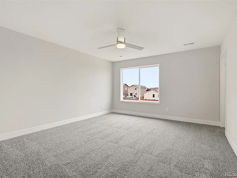 306 Bennett Ave — Photo 10
