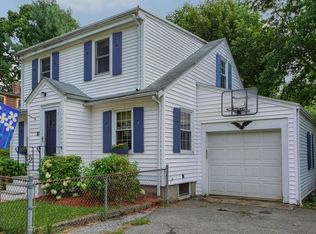 87 Verona St, Lynn, MA 01904