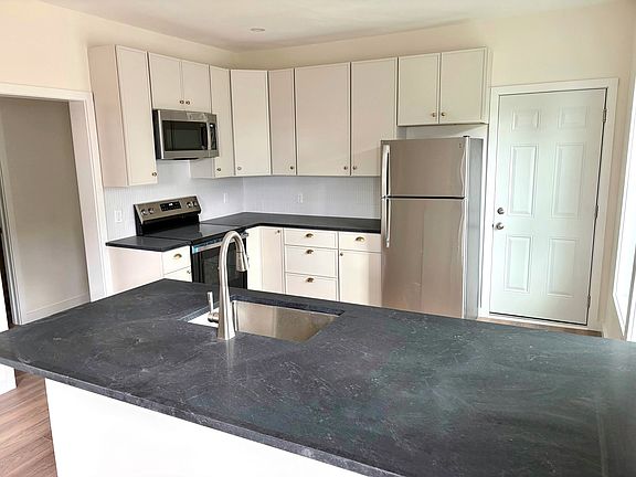 5th image of 23 Pembroke St #2