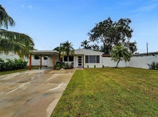 6821 Atlanta St, Hollywood, FL 33024