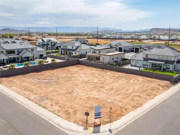 S Cora Dr, Washington, UT 84780