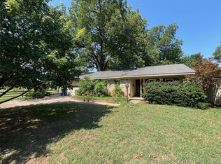 5228 S Wheeling Ave, Tulsa, OK 74105
