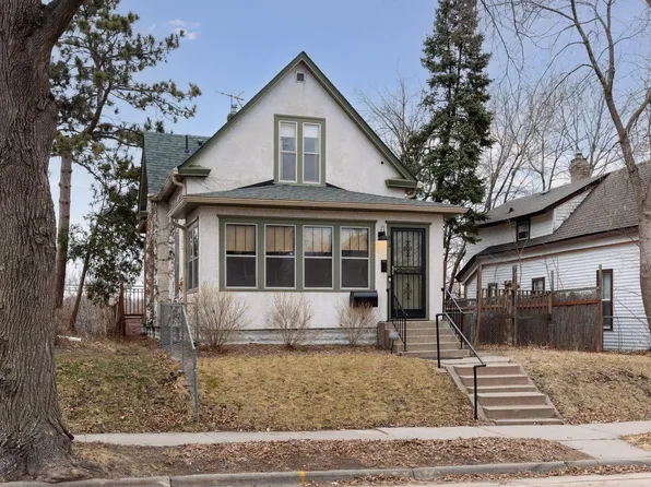 810 31st Ave N, Minneapolis, MN 55411