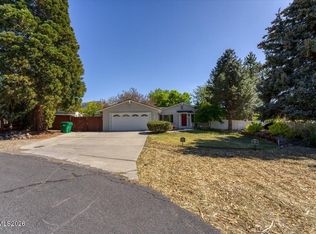 2984 Middlecoff Cir, Reno, NV 89502