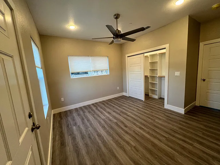 405 Richlands Way #202 — Photo 8