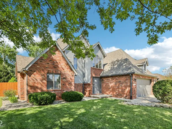 1440 Aaron Dr W, Shelbyville, IN 46176