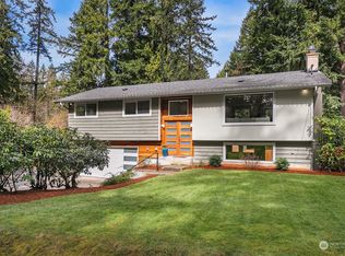23824 SE 30th St, Sammamish, WA