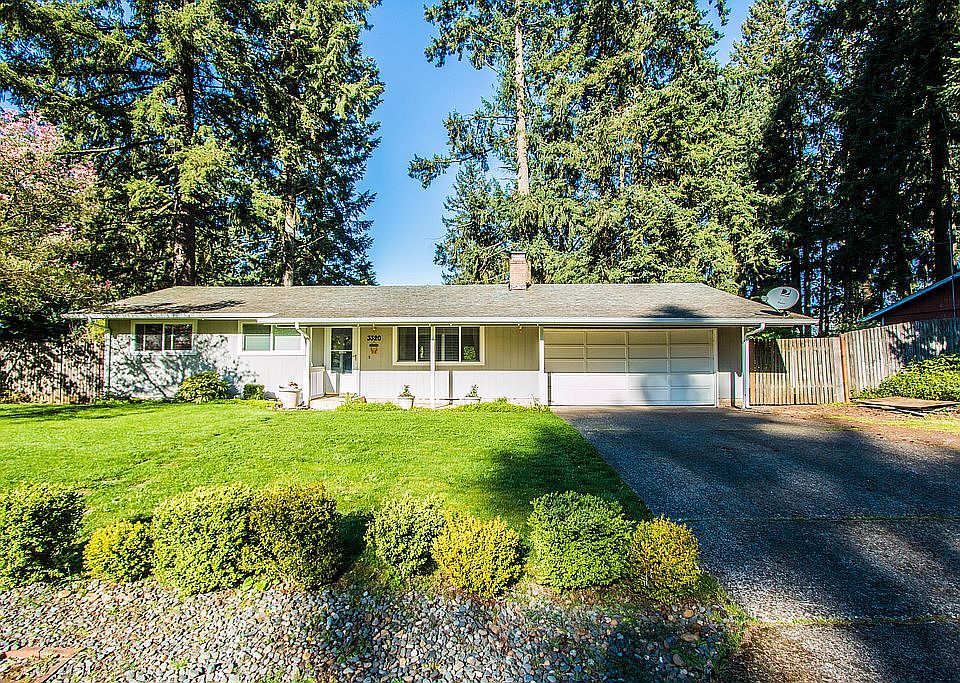 1st image of 3320 NE 121st Ave