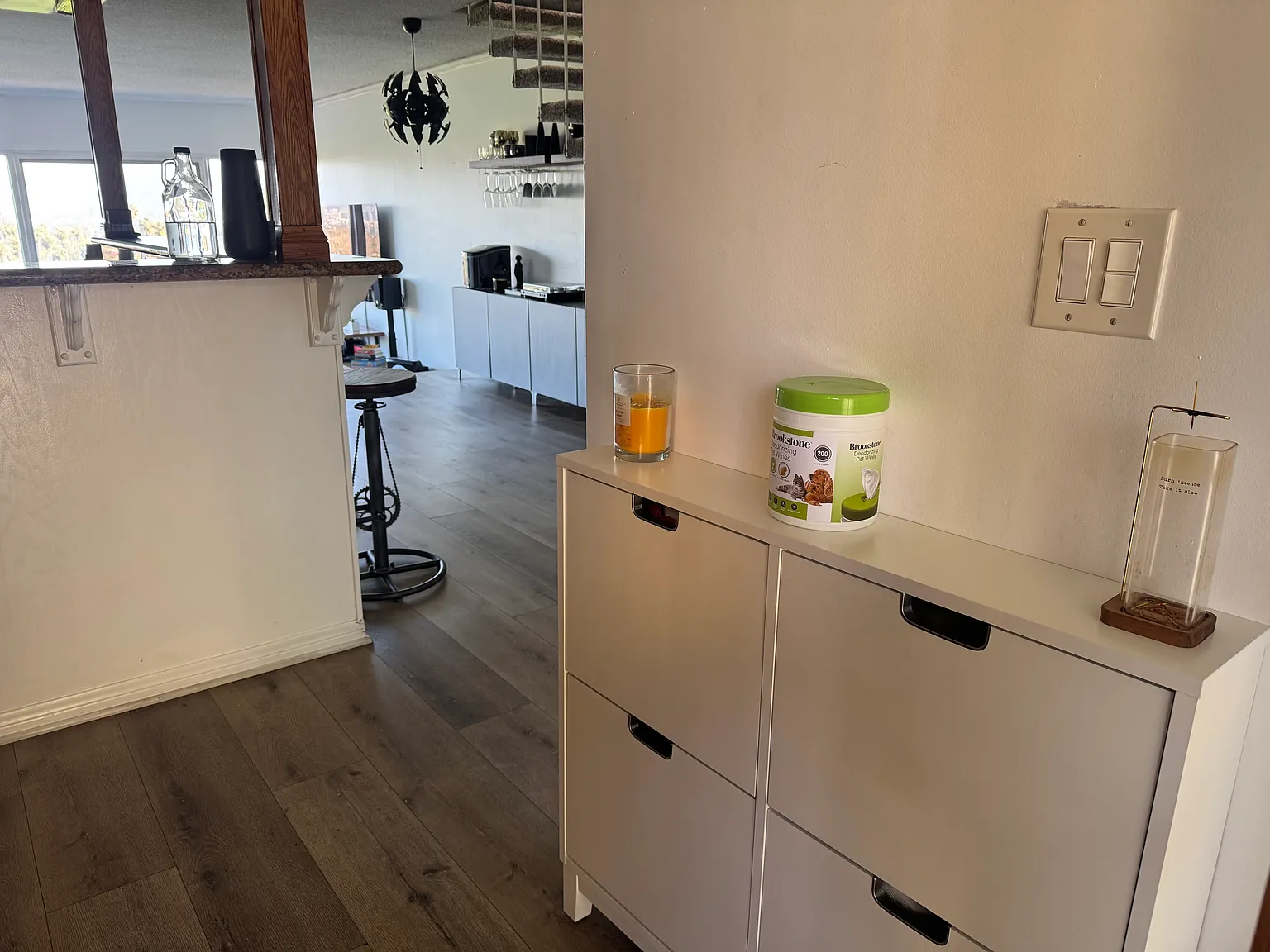 3 bed, 2.5 bath, 1500 sqft, $3,500 — Photo 1
