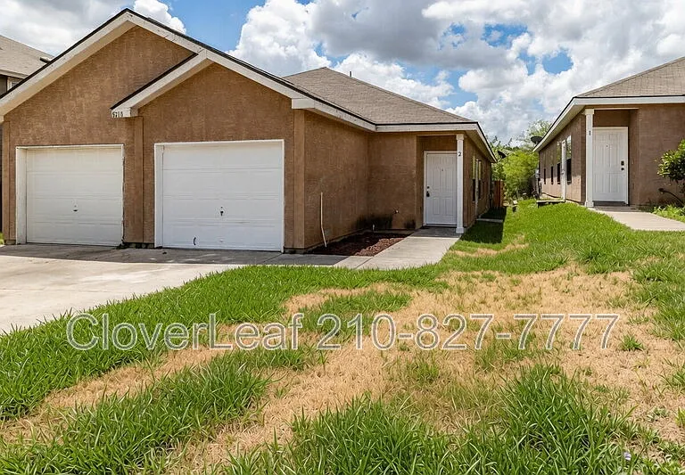 5718 Golf Hts #2 — Photo 1