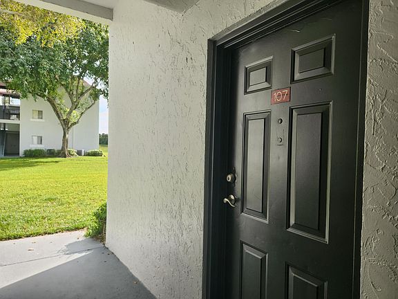 3rd image of 1203 N Benoist Farms Road #107