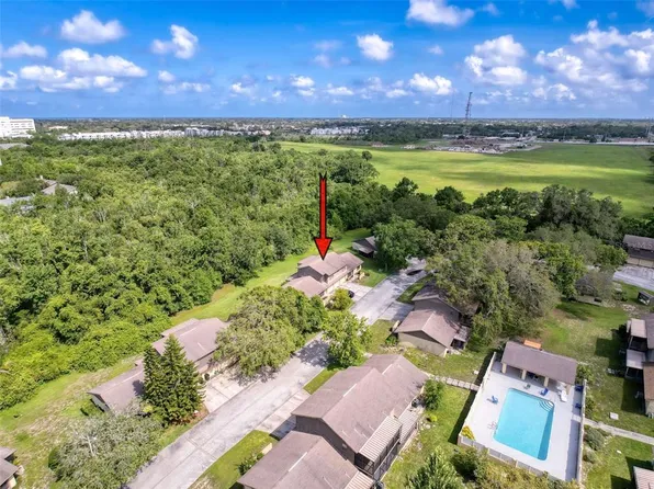 507 E Curlew Pl, Tarpon Springs, FL 34689