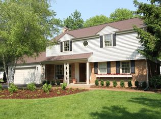 7536 N Boyd Way, Fox Pt, WI 53217