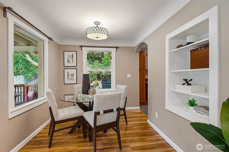 5th image of 8800 Ravenna Avenue NE
