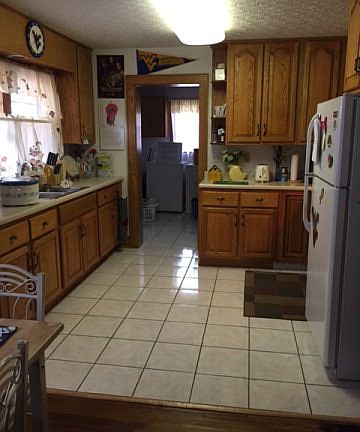 3rd image of 1211 Westchester Dr