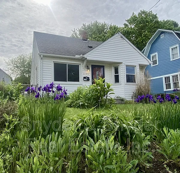 1173 Dayton St — Photo 16