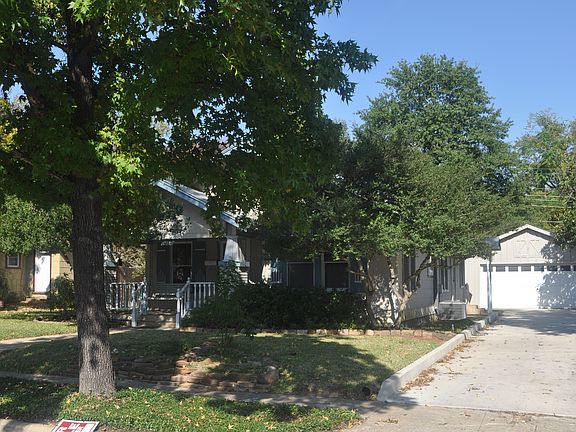 New driveway & 2 car garage