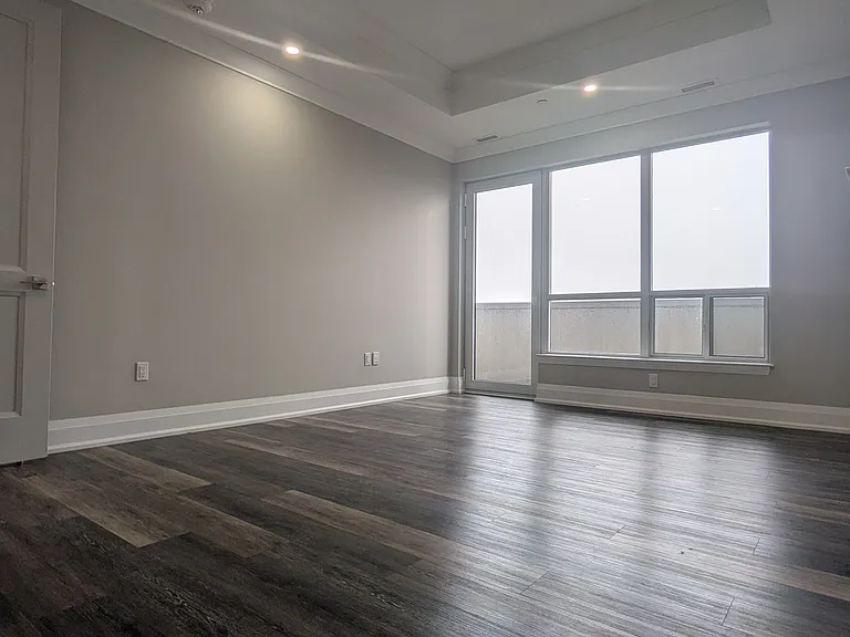 121 King St W — Photo 58