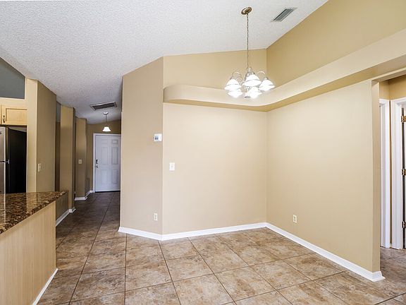 5th image of 415 Nogales Ave NE