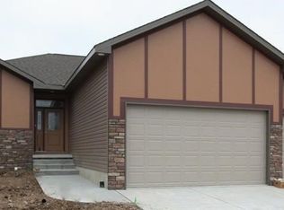 9246 Garland St, Lincoln, NE 68505