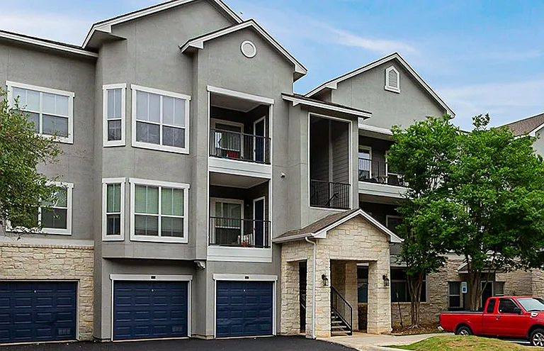 Walker Ranch Apartment Homes — Photo 14