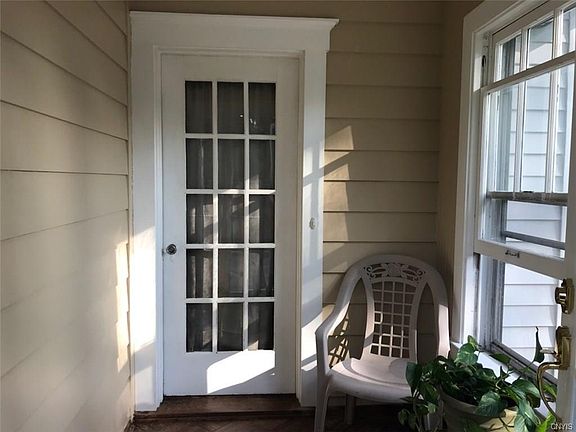 5th image of 108 Dorothy St