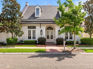 128 Princeton Woods Loop, Lafayette, LA 70508