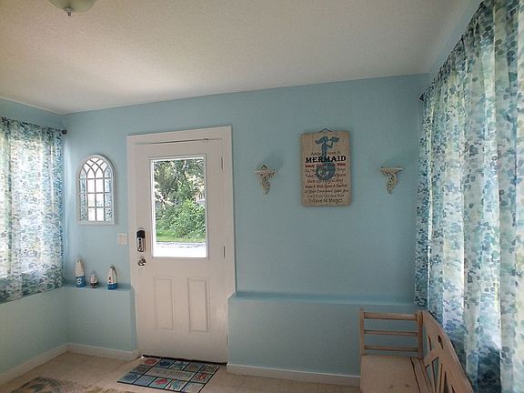 2nd image of 20 Florida Ave