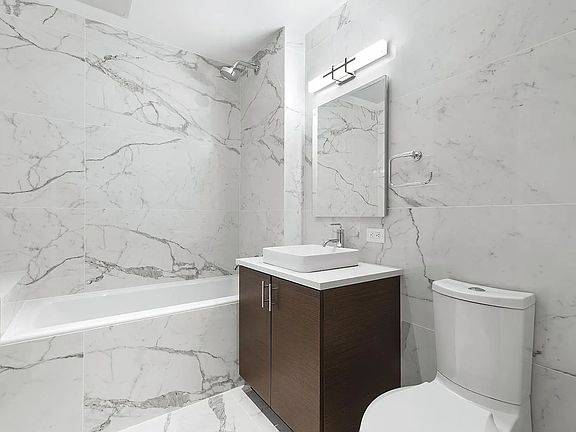 4th image of 287 Pacific St APT 3C