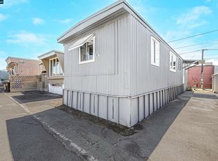 1153 Rumrill Blvd Trailer 17, San Pablo, CA 94806