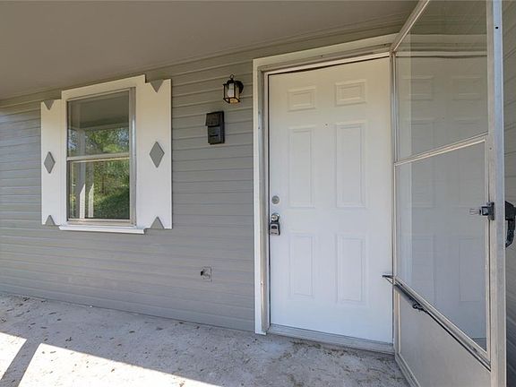 2nd image of 2210 Anderson St
