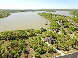 160 Moonlight Bay Dr, Chico, TX 76431
