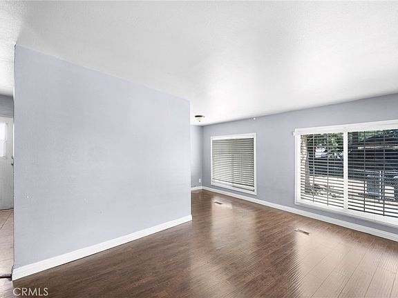4th image of 21681 Pepper Dr