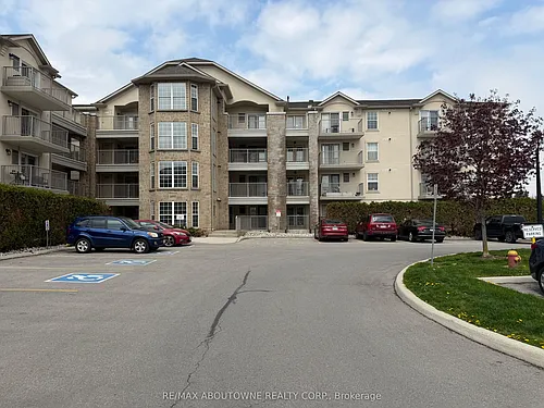 1490 Bishops Gate #109 Photo 1
