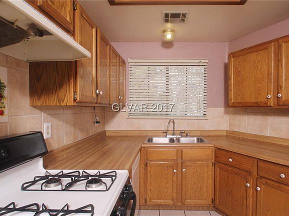 4th image of 3829 Twig Ln
