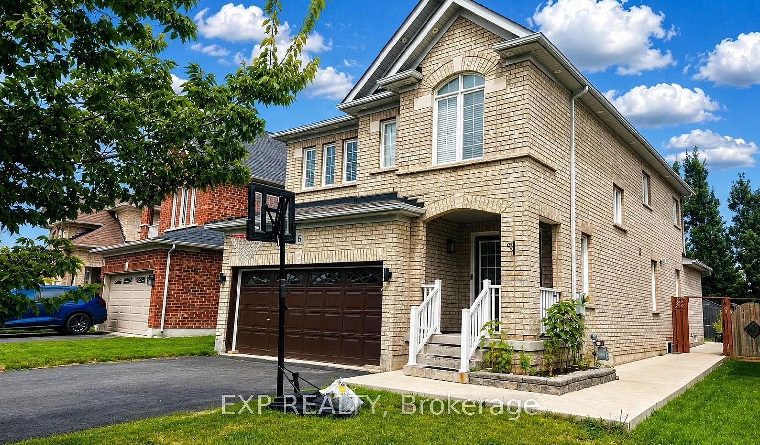 2 bed, $1,749 — Photo 2