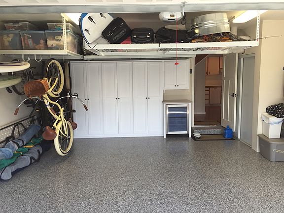 4th image of 912 Adella Ave