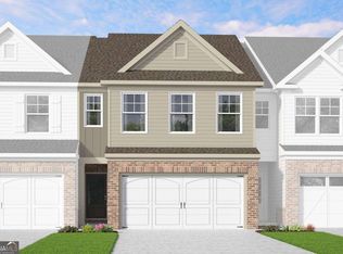 6013 Silverbell Dr, Flowery Branch, GA 30542