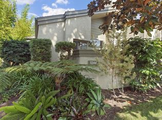 3244 Caminito Eastbluff UNIT 44, La Jolla, CA 92037