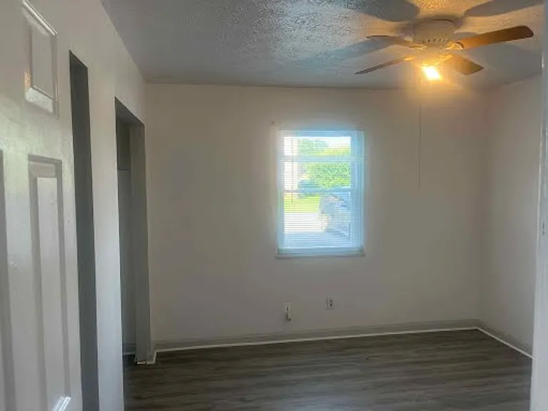 605 Cheyenne Rd — Photo 4