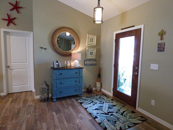 3rd image of 44 Black Pine Way