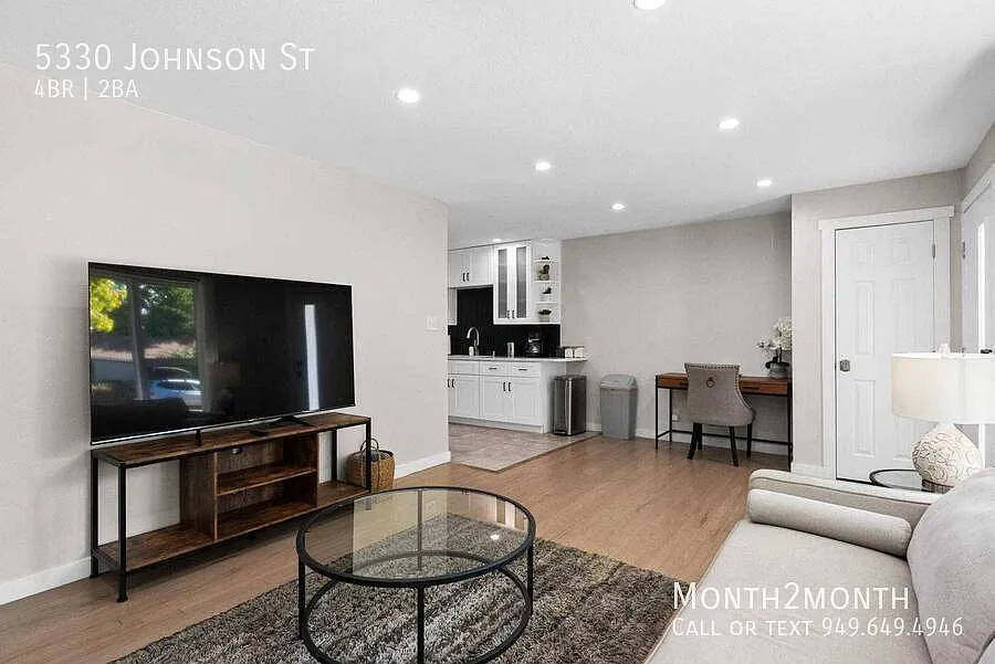 Johnson Street Haven — Photo 3