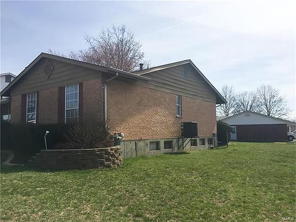 5th image of 3616 Avenue De Paris Dr
