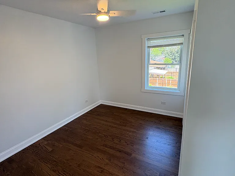 3338 W Addison St #2 — Photo 5