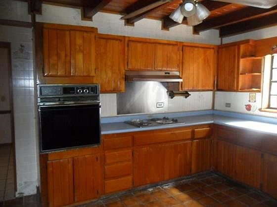 4th image of 15374 Leisure Dr